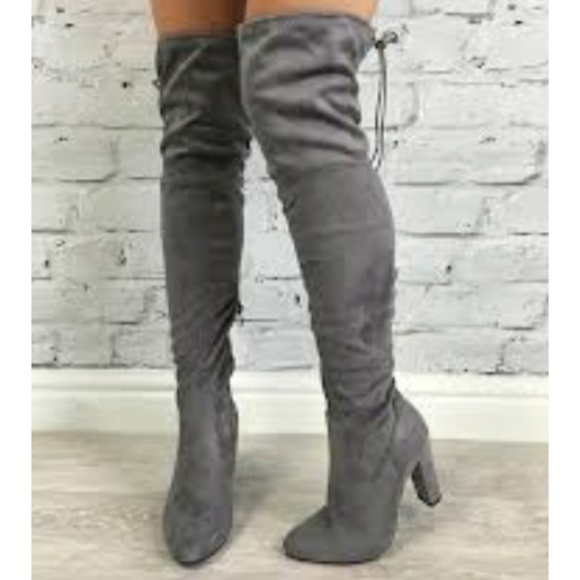 metro flat sandals for ladies